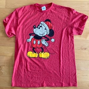 Lightly Worn Santa Mickey tee